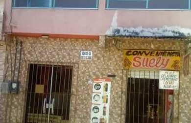 Imagem: A casa possui 3 Dormitórios, 2 Banheiros, 90m² de Área e