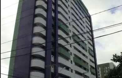 Imagem: O apartamento possui 4 Dormitórios, 5 Banheiros, 2 Vagas na