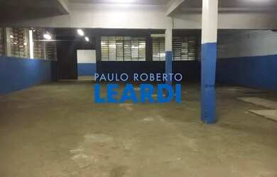 Imagem: O depósito possui 800m² de Área e está localizado em Vila