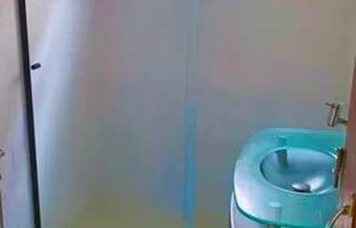 Imagem 9: Casa para locação. Churrasqueira, Varanda, Guarda roupae2 Vagas na garagem