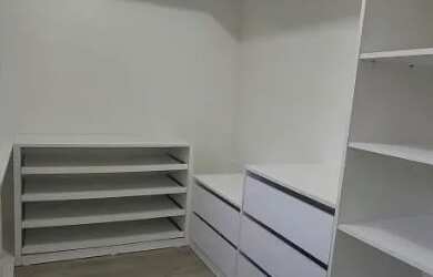 Imagem 5: Cond. Ville Laguna. Varanda, Guarda roupa, 50m² de Áreae1 Vaga na garagem