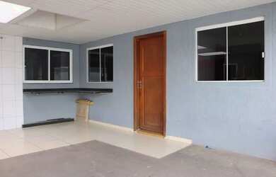 Imagem: A casa possui 2 Dormitórios, 1 Banheiro, 1 Vaga na garagem