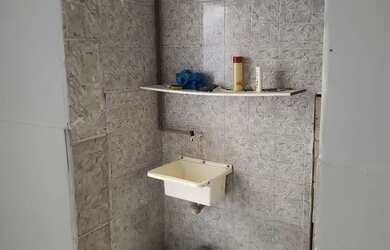 Imagem 4: Alugo ? Quarto com aluguel por R$650 /mês