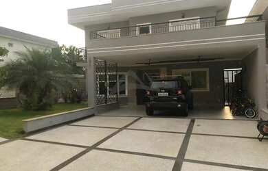 Imagem: A casa em condomínio possui 3 Dormitórios, 5 Banheiros, 4