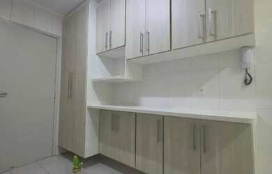 Imagem: O apartamento possui 3 Dormitórios, 2 Banheiros, 2 Vagas na