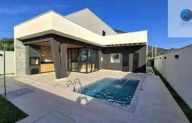 Imagem: A casa em condomínio possui 3 Dormitórios, 2 Banheiros, 2