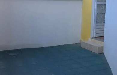 Imagem: A casa possui 2 Dormitórios, 2 Banheiros e está localizado