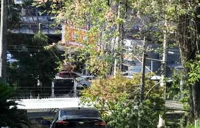 Imagem: O terreno possui 130m² de Área e está localizado em Senador