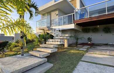 Imagem: A casa em condomínio possui 4 Dormitórios, 1 Banheiro, 4 Vagas