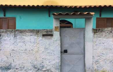 Imagem: A casa possui 1 Dormitório, 1 Banheiro, 30m² de Área e está