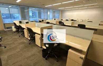 Imagem: O depósito possui 5 Vagas na garagem, 574m² de Área, Imóvel