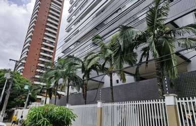 Imagem: O apartamento possui 3 Dormitórios, 4 Banheiros, 2 Vagas na