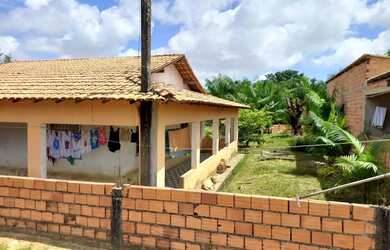 Imagem 7: Casa com terrenão baixou pra vender rápido