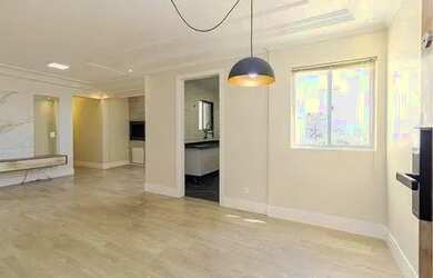 Imagem: O apartamento possui 3 Dormitórios, 2 Banheiros, 1 Vaga na