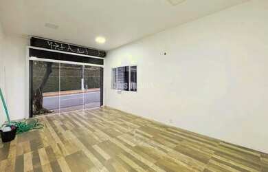 Imagem: O depósito possui 450m² de Área e está localizado em Pinheiros