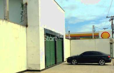 Imagem: O depósito possui 5 Vagas na garagem, 900m² de Área e Imóvel