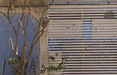 Imagem: A casa possui 2 Dormitórios, 1 Banheiro, 1 Vaga na garagem