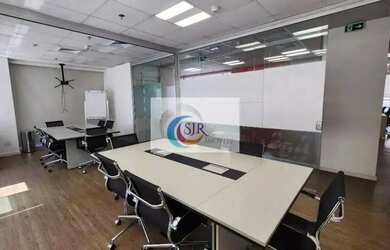 Imagem: O depósito possui 5 Vagas na garagem, 406m² de Área, Imóvel