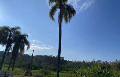 Imagem: O terreno possui 1.060m² de Área e está localizado em Rio