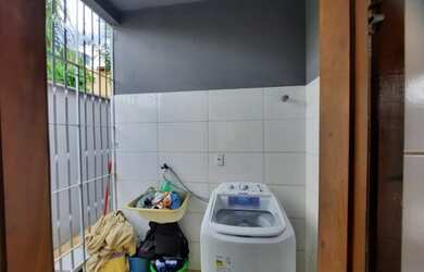Imagem 13: Casa para venda localizada no bairro Jardim Turu, possui 00 metros quadrados,...