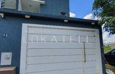 Imagem: A casa possui 3 Dormitórios, 3 Banheiros, 4 Vagas na garagem