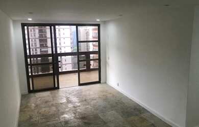 Imagem 5: Barramares - Posto 4 na Orla da Barra da Tijuca Andar alto