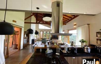 Imagem: A casa em condomínio possui 3 Dormitórios, 5 Banheiros, 5