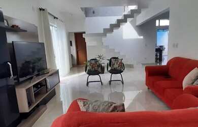 Imagem 10: Duas casas em terreno de 737m2 em Ibiraquera a 200 metros da lagoa