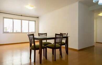 Imagem: O apartamento para alugar possui 3 Dormitórios, 2 Banheiros