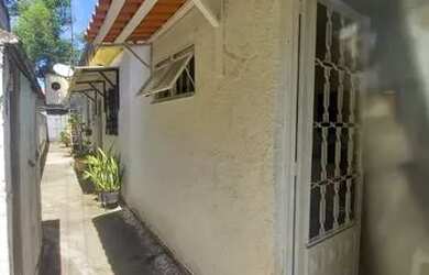 Imagem: A casa possui 2 Dormitórios, 1 Banheiro, 90m² de Área e