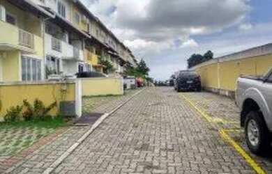 Imagem: O apartamento possui 4 Dormitórios, 3 Banheiros, 2 Vagas na