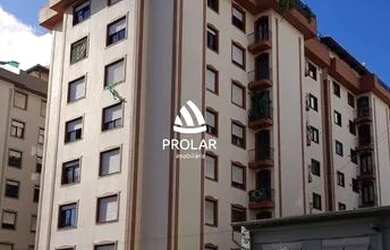 Imagem: O apartamento possui 3 Dormitórios, 1 Banheiro, 1 Vaga na garagem