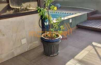 Imagem: O apartamento na cobertura à venda possui 4 Dormitórios, 4