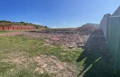 Imagem: O terreno possui 914m² de Área e está localizado em Ponta