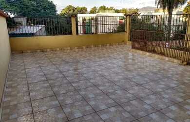 Imagem 8: Alugo excelente casa de 3 quartos com garagem 2 vagas bairro Industrial