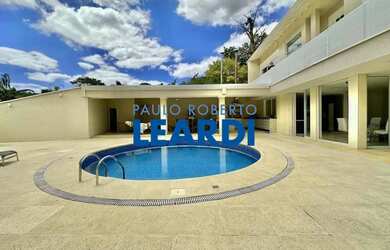 Imagem: A casa em condomínio possui 3 Dormitórios, 5 Banheiros, 3