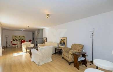 Imagem 4: Casa - 273m² priv - 4 quartos sendo 2 Suítes - 2 vagas - Seminário