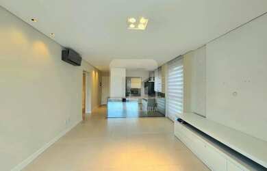 Imagem: O apartamento possui 2 Dormitórios, 2 Banheiros, 2 Vagas na