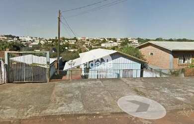 Imagem: O terreno possui 600m² de Área, Imóvel mobiliado e está