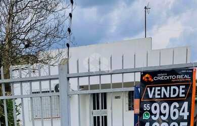 Imagem: A casa possui 3 Dormitórios, 3 Banheiros, 3 Vagas na garagem