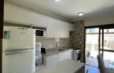 Imagem 6: Casa em Porto Alegre, no bairro Hípica, com 3 dormitório s , e 3 banheiros,...