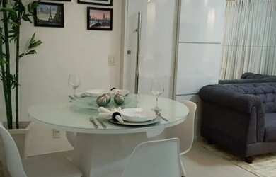 Imagem: O apartamento possui 1 Dormitório, 1 Banheiro, 1 Vaga na garagem