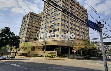 Imagem: O depósito possui 1 Vaga na garagem, 91m² de Área e está