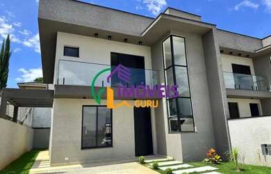 Imagem: A casa em condomínio possui 3 Dormitórios, 4 Banheiros, 2