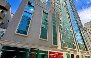 Imagem: O apartamento possui 3 Dormitórios, 4 Banheiros, 3 Vagas na