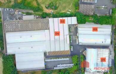 Imagem: O depósito possui 5 Vagas na garagem, 1.400m² de Área e