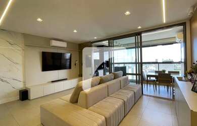 Imagem: O apartamento possui 3 Dormitórios, 3 Banheiros, 2 Vagas na