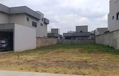 Imagem: O terreno possui 315m² de Área e está localizado em Parqville