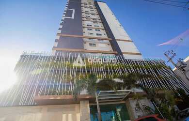 Imagem: O apartamento possui 3 Dormitórios, 2 Banheiros, 2 Vagas na