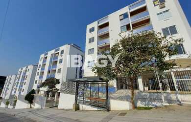 Imagem: O apartamento possui 2 Dormitórios, 1 Banheiro, 2 Vagas na